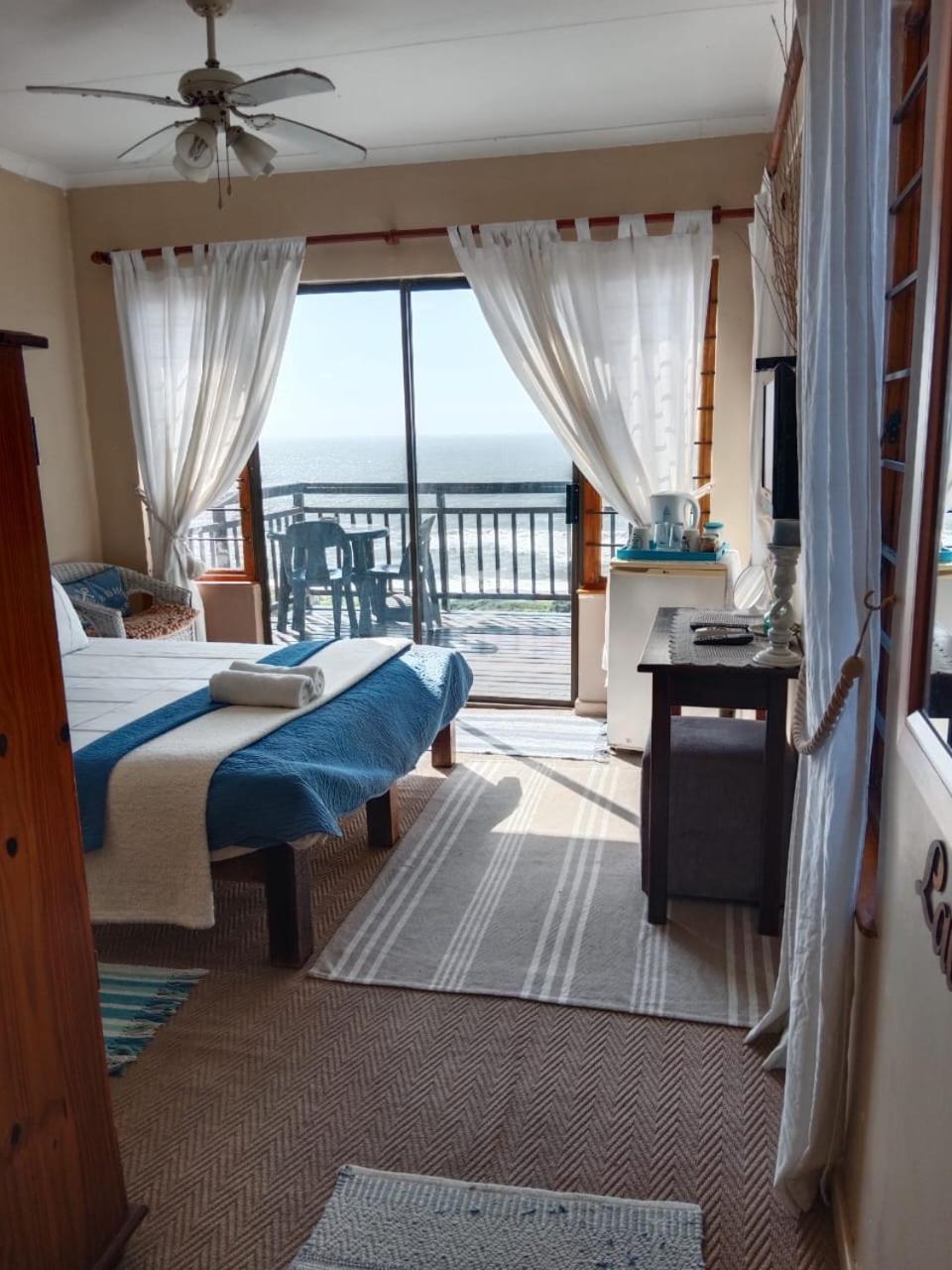 Bayview Guest House Аманзимтоти Экстерьер фото